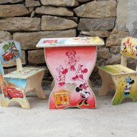детска дървена рисувана маса с 2 стола, снимка 10 - Мебели за детската стая - 19579536