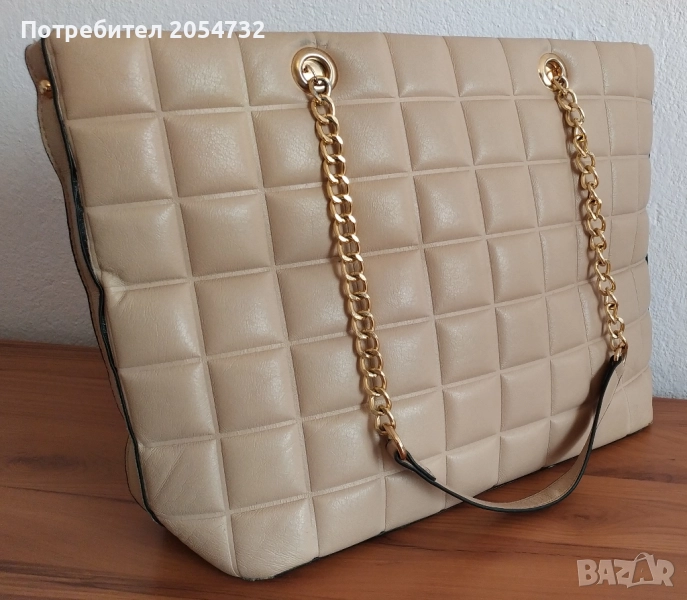 Дамска чанта в кремаво-бежов цвят, снимка 1