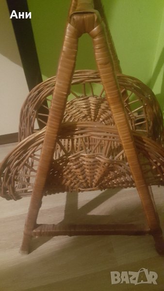 Ратанова поставка за вестници и списания, снимка 1