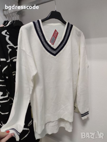 Бяла блуза фино плетиво , снимка 1