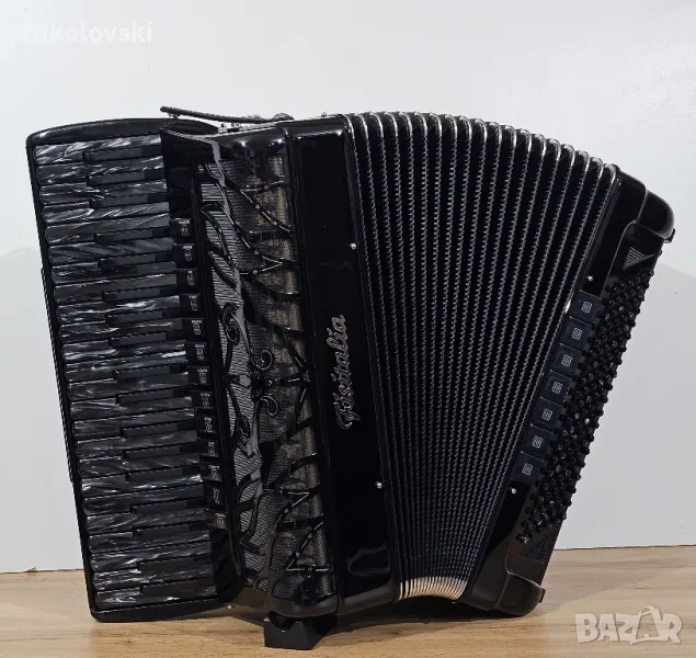 Висок клас италијански акордеон Fisitalia НОВ, снимка 1