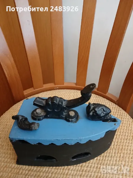 Стара ютия №3 на жар, снимка 1