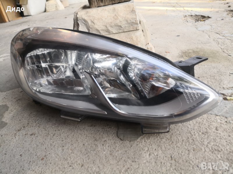 Фар Ford Fiesta MK8 десен LED/Фар Форд Фиеста Оригинален, снимка 1