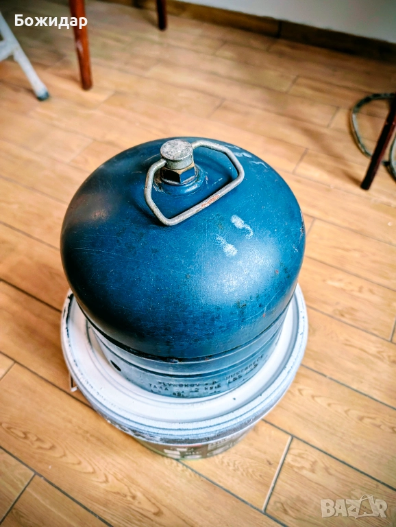Малка туристическа газова бутилка 2кг пропан-бутан, снимка 1
