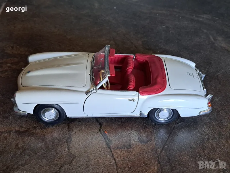 Mercedes 190 sl 1:18 Maisto, снимка 1