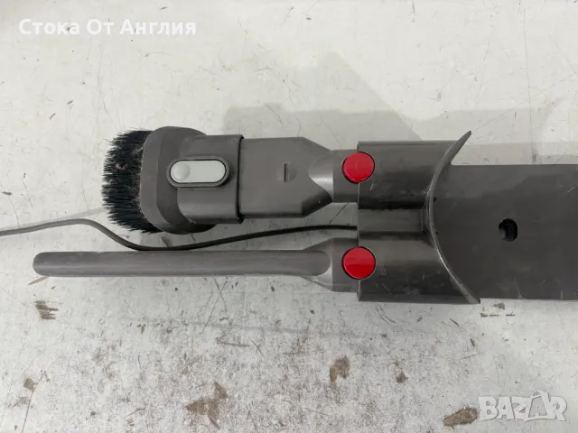 Прахосмукачка - Dyson V7, снимка 11 - Прахосмукачки - 49887813