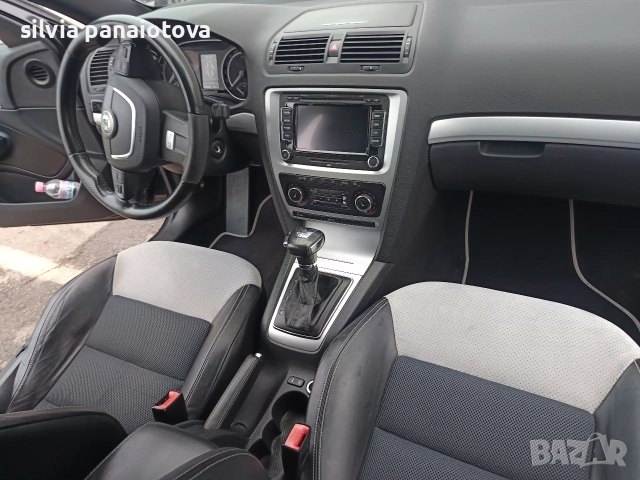 Шкода Октавия комби , снимка 3 - Автомобили и джипове - 52877971