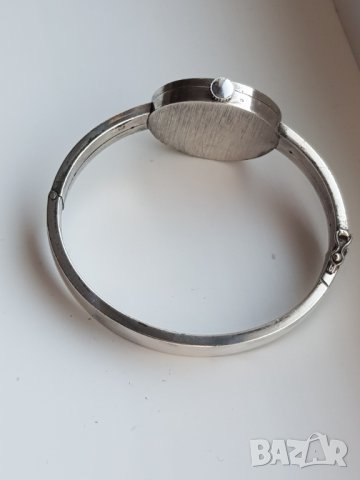 Масивен сребърен дамски швейцарски часовник HENO, снимка 2 - Дамски - 32367425