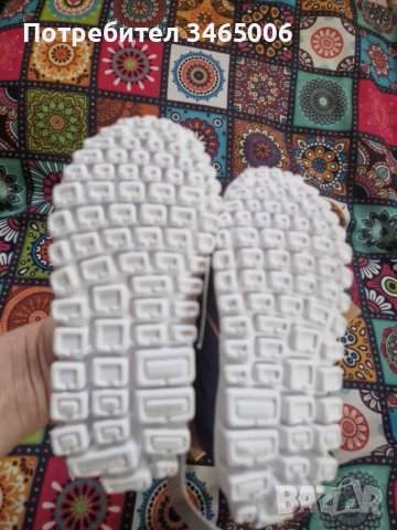 Детски маратонки Reebok 23.5, снимка 3 - Детски маратонки - 37804616