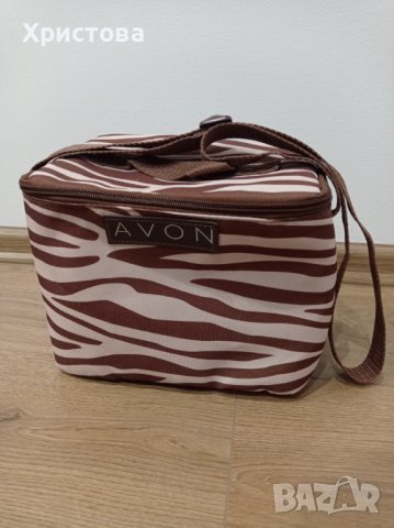 Нова козметична чантичка от Avon, снимка 1 - Други - 37299594