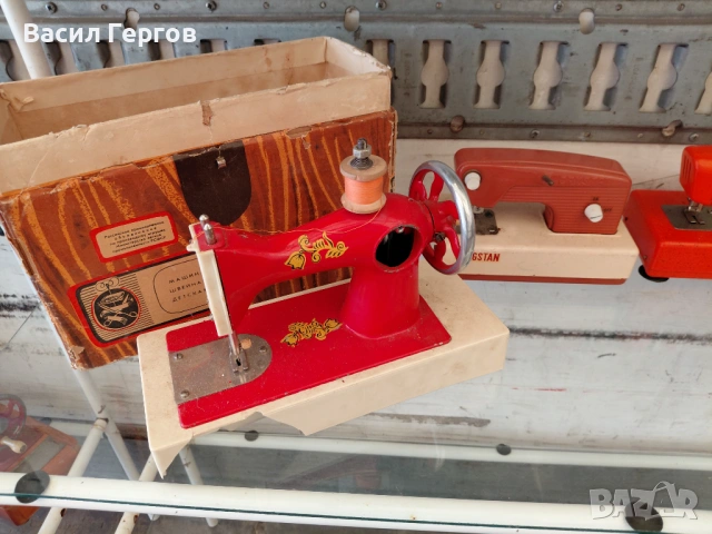 Колекция шевни машини , снимка 6 - Антикварни и старинни предмети - 53592298