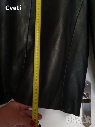 Кожено черно палто , снимка 5 - Палта - 34935501