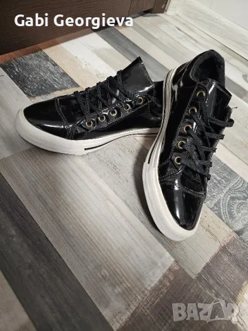 Дамски кецове/обувки Armani 36 номер, снимка 2 - Маратонки - 47985547