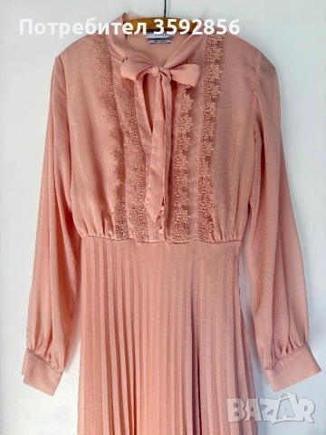 Нови рокли на RESERVED, XS и S размер