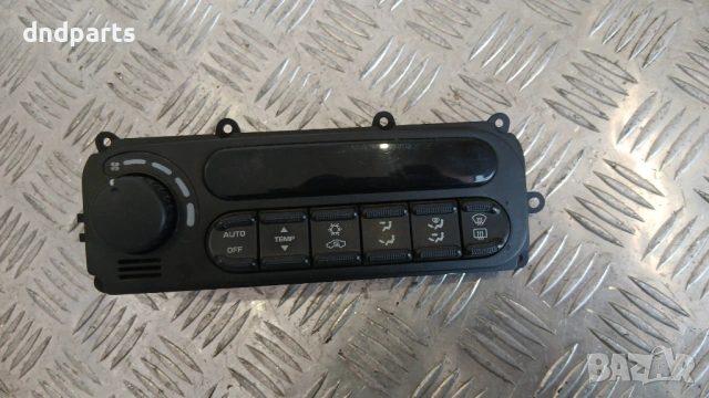 Панел климатроник Chrysler 300M 1998г. 04698199AB 