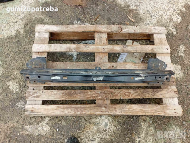 Усилваща Греда зад Предна Броня 7L0807109 Porsche Cayenne S 4.5 2005г 9PA