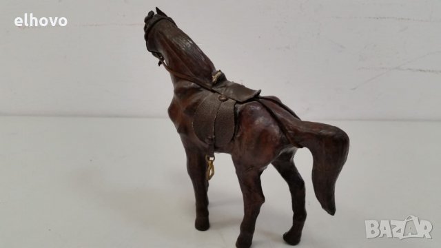 Стара фигура на кон с естествена кожа, снимка 4 - Антикварни и старинни предмети - 27948963