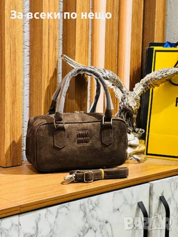 Miu Miu Дамска Чанта Миу Миу - Налични Различни Цветове Код D2005, снимка 2 - Чанти - 49382672