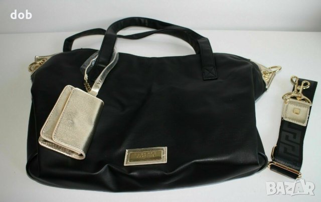 Нова дамска чанта VERSACE, оригинал, снимка 3 - Чанти - 26373773