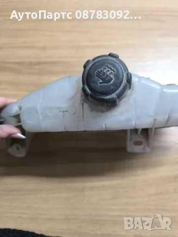 РАЗШИРИТЕЛЕН СЪД ОХЛАДИТЕЛНА ТЕЧНОСТ За Nissan Micra III К12 1.2 16v (01.2003 - 06.2010)