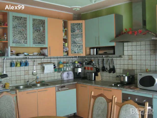 ЛУКСОЗНА КЪЩА на два етажа , РЗП 360 кв.м, снимка 9 - Къщи - 48673495