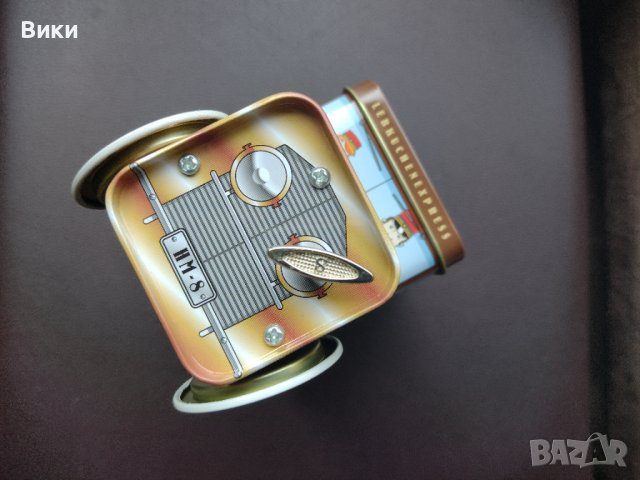 Музикална кутия във формата на кола , снимка 4 - Антикварни и старинни предмети - 36918962