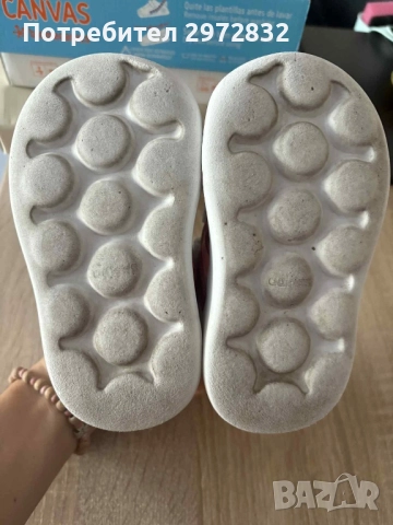 Детски маратонки Adidas, снимка 2 - Детски маратонки - 51952062