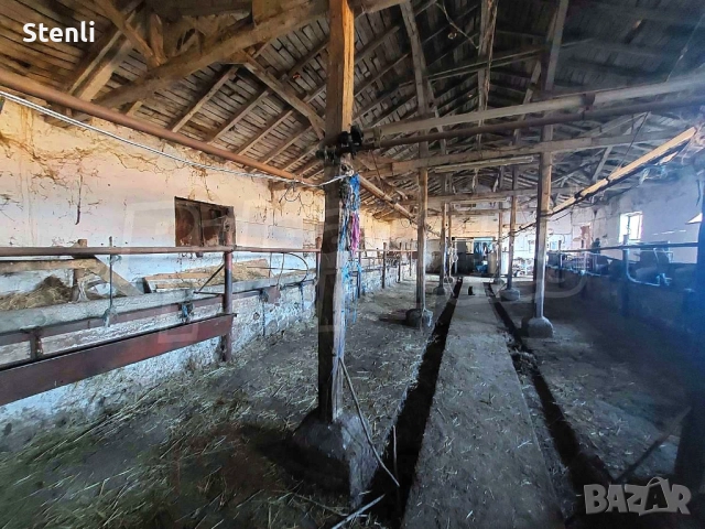 Продавам селскостопански обор - кравеферма, снимка 6 - Складове - 51582395