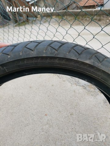 Гума за мотор Bridgestone 110/70/17, снимка 3 - Гуми и джанти - 39921128