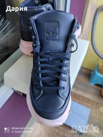 Спортни боти, снимка 3 - Дамски боти - 39693205