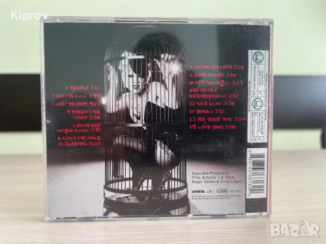 💿 P!nk – Try This (оригинален CD), снимка 4 - CD дискове - 52127366