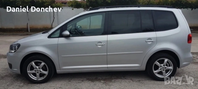 VW TOURAN 1.6 TDi 2012 г., снимка 5 - Автомобили и джипове - 53114959