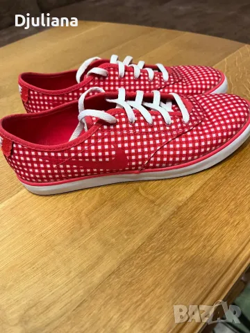 Оригинални дамски платненки NIKE