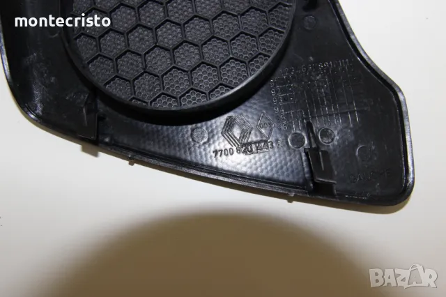 Лява розетка говорител арматурно табло Renault 19 (1992-1995г.) 7700820443E / 7700 820 443 E решетка, снимка 3 - Части - 48511347