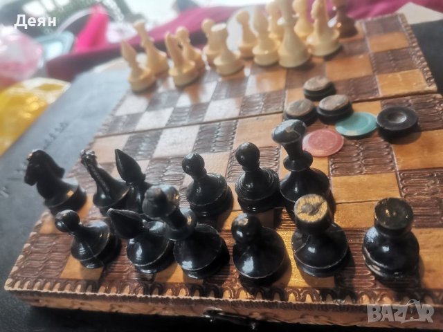 Шах в дървена кутия, има липси, снимка 4 - Шах и табла - 39441778