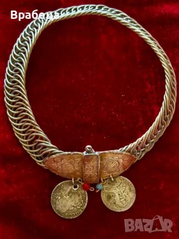 Възрожденски сребърен накит. Кучка. 