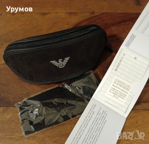 Нови оригинални калъфи за очила Ray Ban, Armani, снимка 4 - Слънчеви и диоптрични очила - 52262947