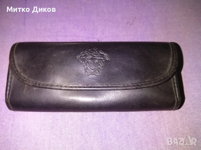 Кожено калъвче Версаче за очила, снимка 2 - Слънчеви и диоптрични очила - 52456070