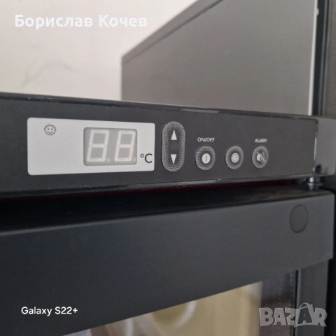 Винен охладител LIEBHERR , снимка 4 - Хладилни витрини и фризери - 53185277