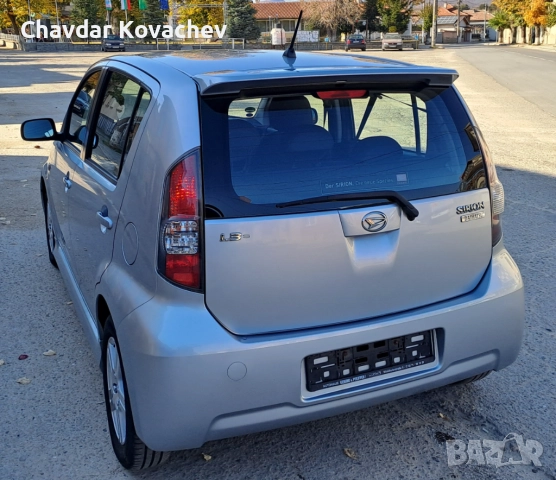 Daihatsu Sirion, снимка 6 - Автомобили и джипове - 52893152