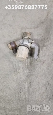 Кранче кран Гориво Бензин Немско Трабант МЗ ЕТЗ Симсон , снимка 1