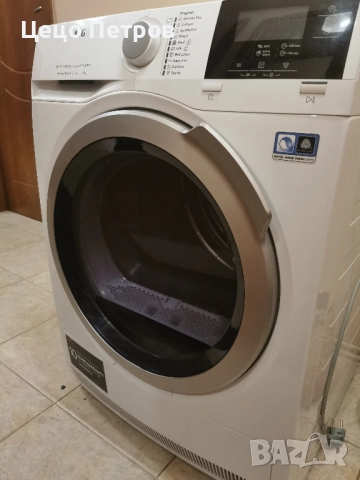 Сушилня AEG 8 серия, снимка 3 - Сушилни - 52003487