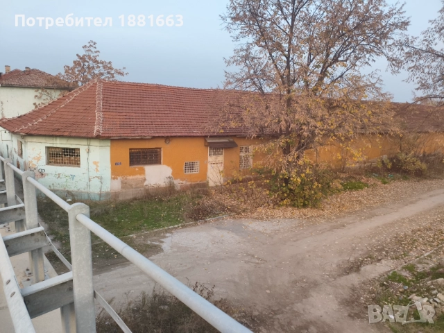 Отдава се под наем УПИ в гр. Септември с площ 5800 кв.м. и сгради с площ 2000 кв.м.