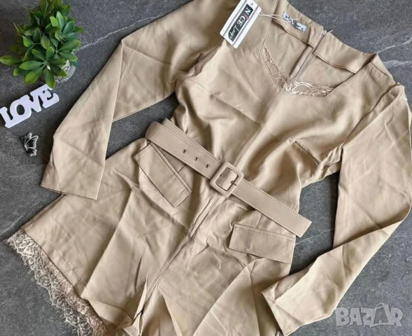 къс гащеризон с колан и дантела