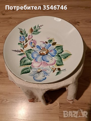 плато, снимка 2 - Прибори за хранене, готвене и сервиране - 43750972