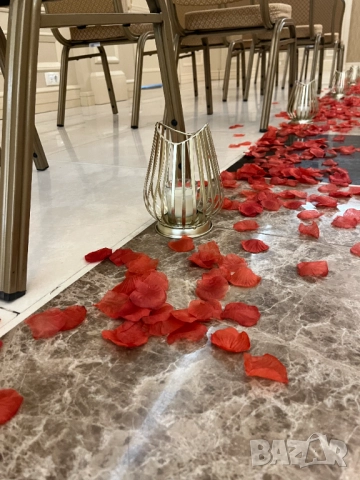 Изкуствени розови листенца листа от рози червени сватба свети Валентин