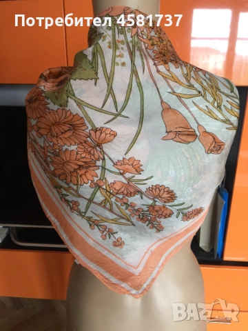 Копринен шал с флорален десен, снимка 7 - Шалове - 52053262