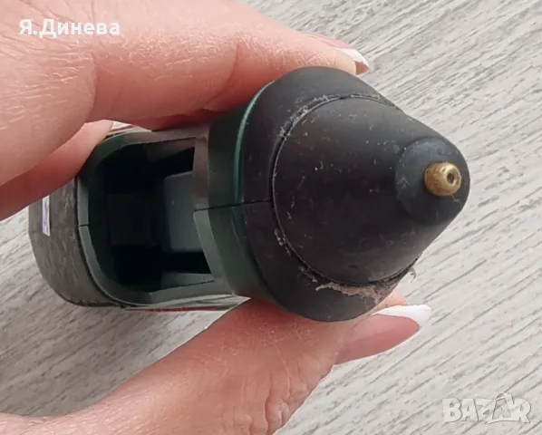Акумулаторен пистолет за лепене Bosch , снимка 3 - Други инструменти - 48024664
