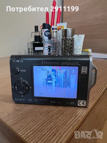 Фотоапарат Sony 5,1Mp, снимка 3 - Фотоапарати - 51080131