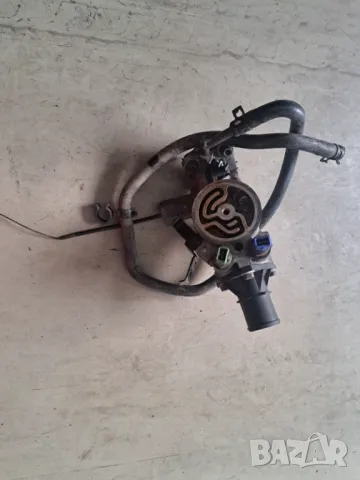 Корпус термостат пежо партнер 1.9 дизел